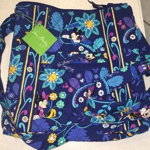 NWT Vera Bradley Mickey Mouse Crossbody Purse